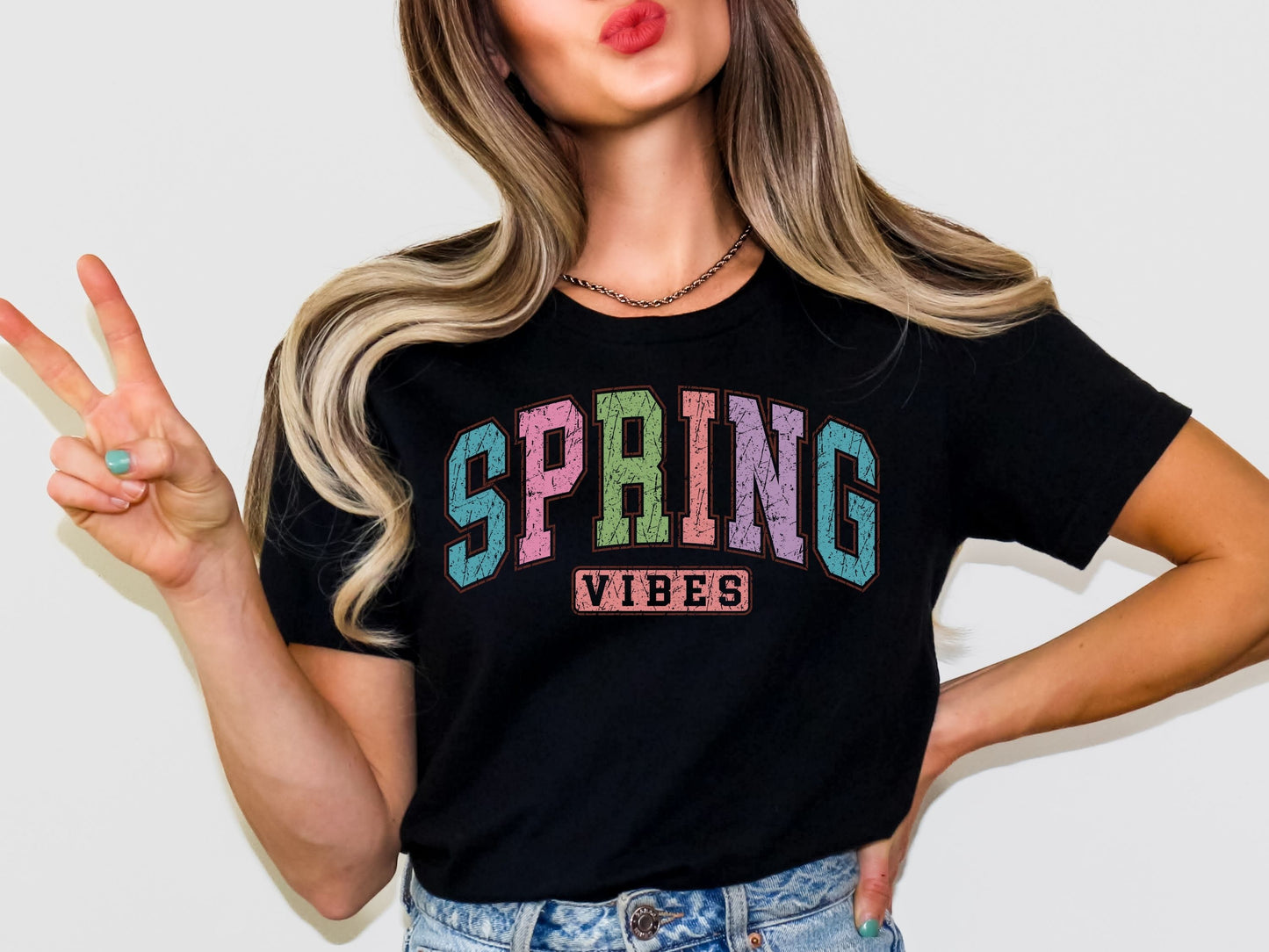 Spring Vibes Women's Short Sleeve Tee