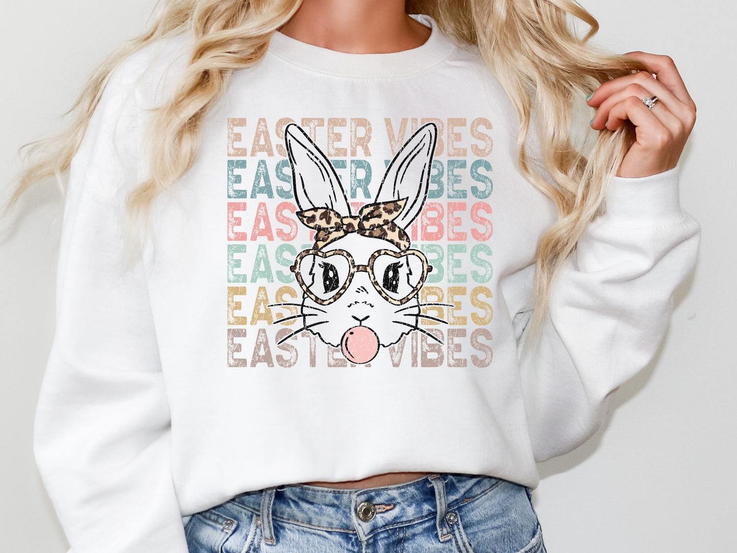 Easter Vibes Bunny Women's Sweatshirt
